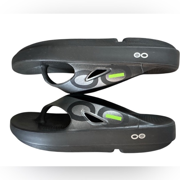 OOFOS original Sport Sandals - Picture 7 of 9
